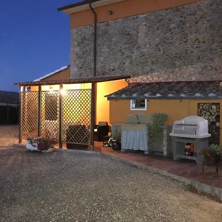 Casa Il Gallo * Castellina Marittima