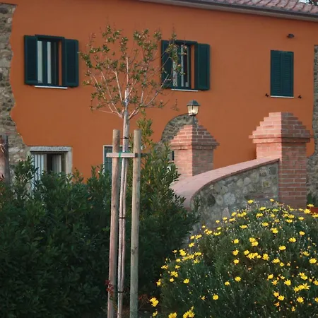 Casa Il Gallo * Castellina Marittima